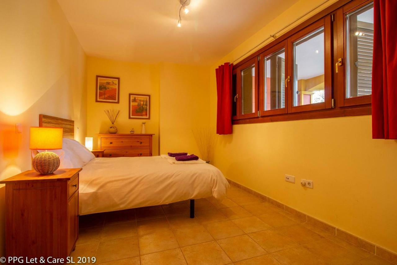 Con Jardin Y Acceso A La Piscina. Apartment Аямонте Екстериор снимка